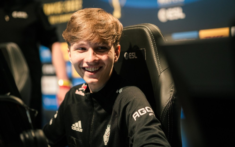 败强劲对手 败强劲对手