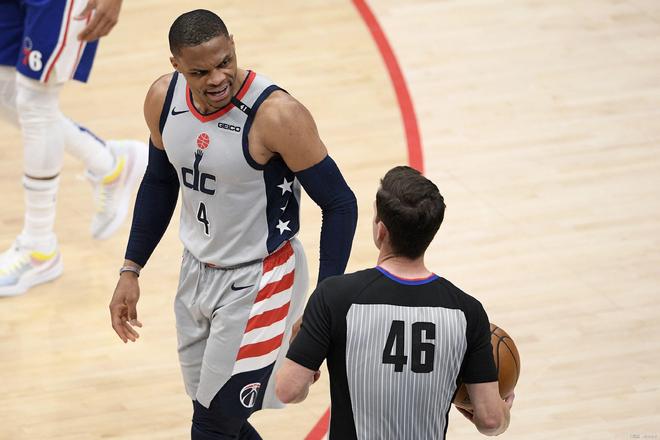 在这场比赛 在这场比赛